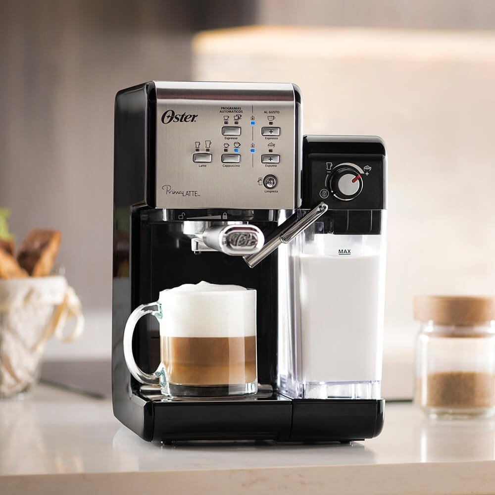 Cafetera Express Oster Prima Latte 6701, Capsulas Nespresso