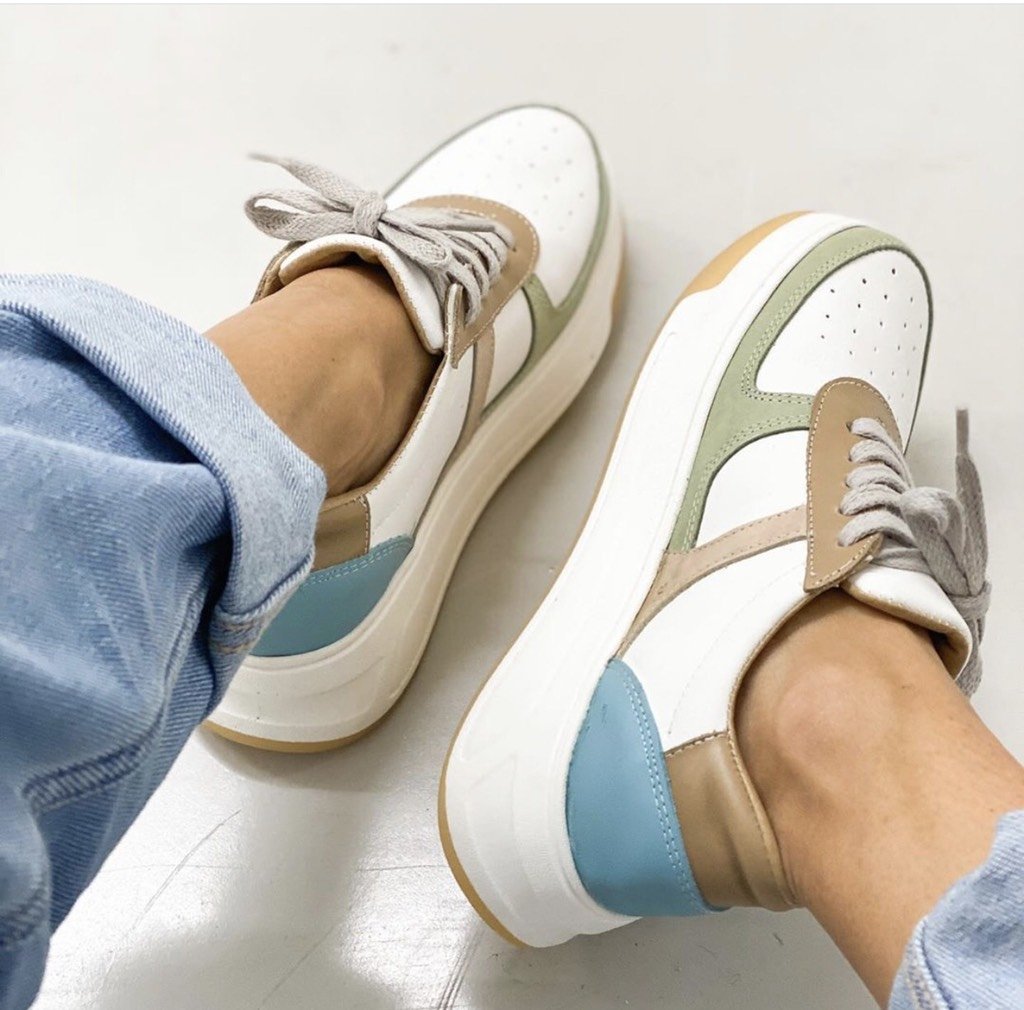 Zapatillas Ámbar Acordonadas colores pastel B