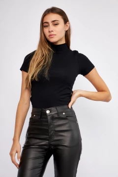 Imagen de POLERA DIVA