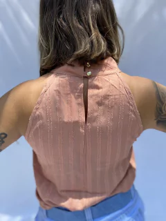 Blusa Renata Rose na internet