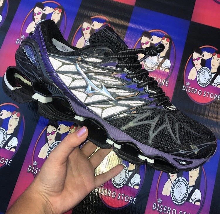 mizuno roxo escuro