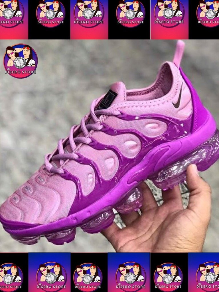 nike vapormax plus pink