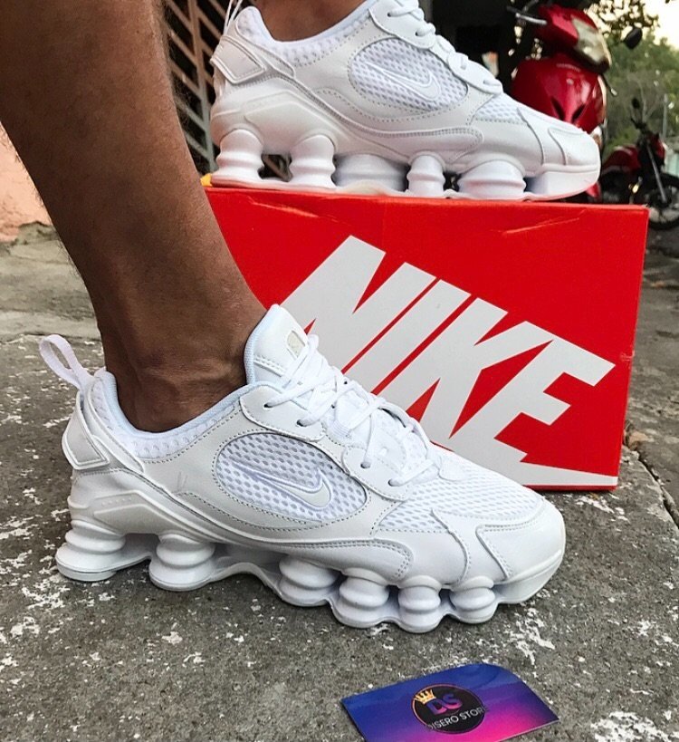 nike shox plus