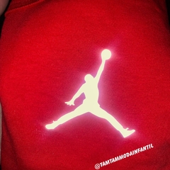 Camisa Nike vermelha Jordan - Símbolo Refletivo