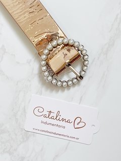 Cinto metalizado con hebilla redonda con perlas - comprar online