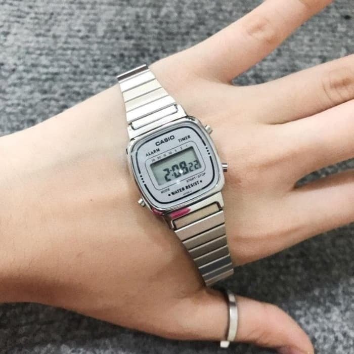 casio vintage mini prata