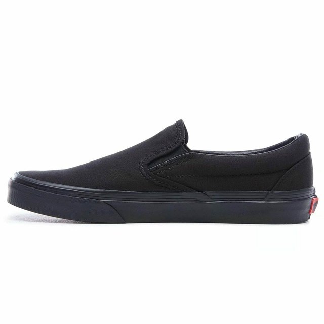 PANCHAS VANS CLASSIC SLIP ONE FULL NEGRAS (VS011110)