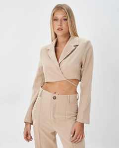 Chaqueta Blazer Vivi corta - comprar online