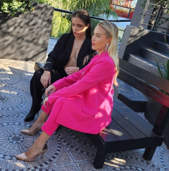 Imagen de Pantalón Michelle fucsia con bolsillos adelante crep