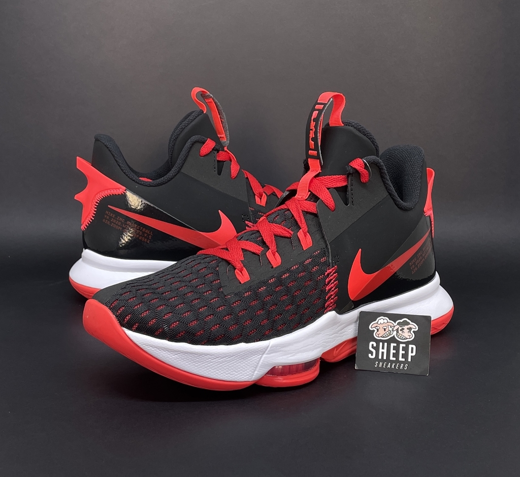 lebron witness 5 preto