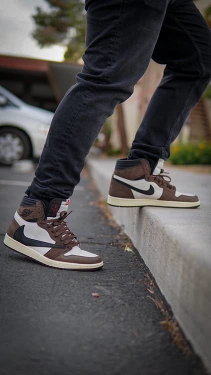 jordan travis scott valor