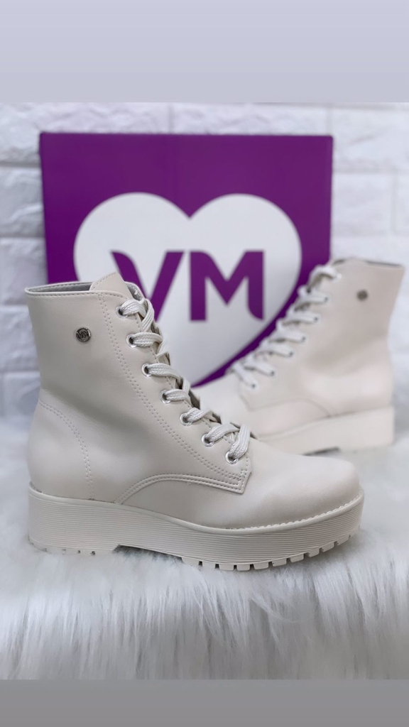 Coturno off-white Via Marte