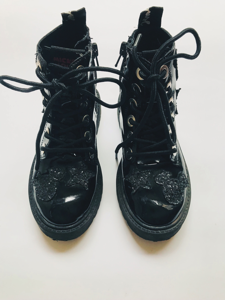 Botas de charol- Zara- Número: 28