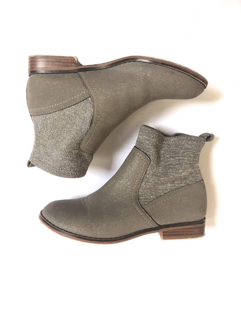 BOTAS GRISES CON BRILLO Y CAÑA ELASTIZADA - ZARA - TALLE: EU 29 - 20CM SUELA