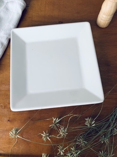 Plato Cuadrado Ceramica X12 26x26 Cm en internet