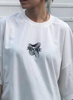 Camiseta Wellness Gang Off White - Comprar em Moose