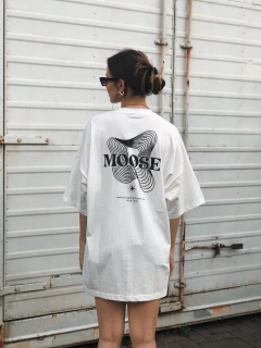 Camiseta Wellness Gang Off White - Comprar em Moose