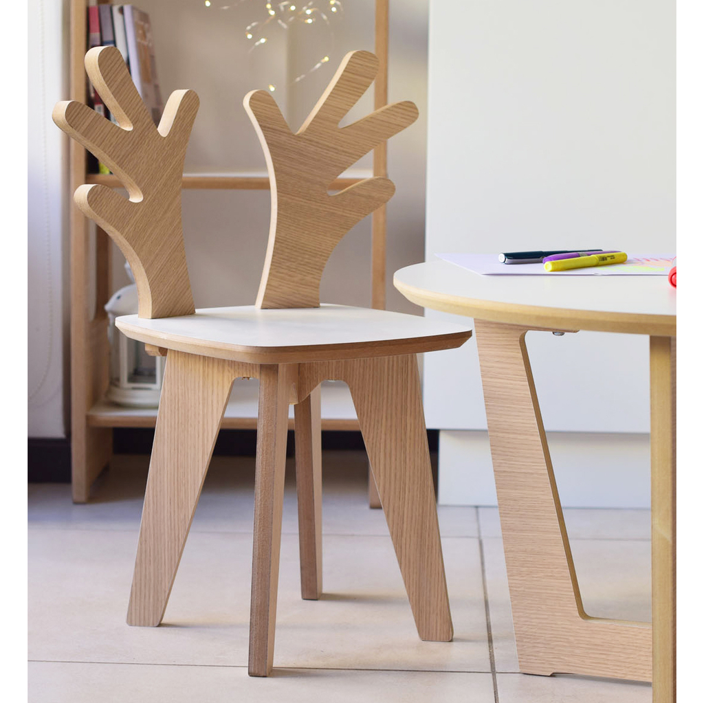 COMBO mesa infantil en madera + dos banquitos animales