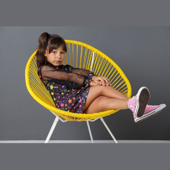 Vestido Infantil Super Star - Marca Mylu - Pose Sentada