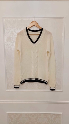 Sweater Priscila Escote En V Con Bordes En Negro Y Detalle De Trenza Art 9325 - amaika