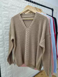 Sweater Zeline Escote en V Con Detalle De Trenzas Art 9548 - comprar online
