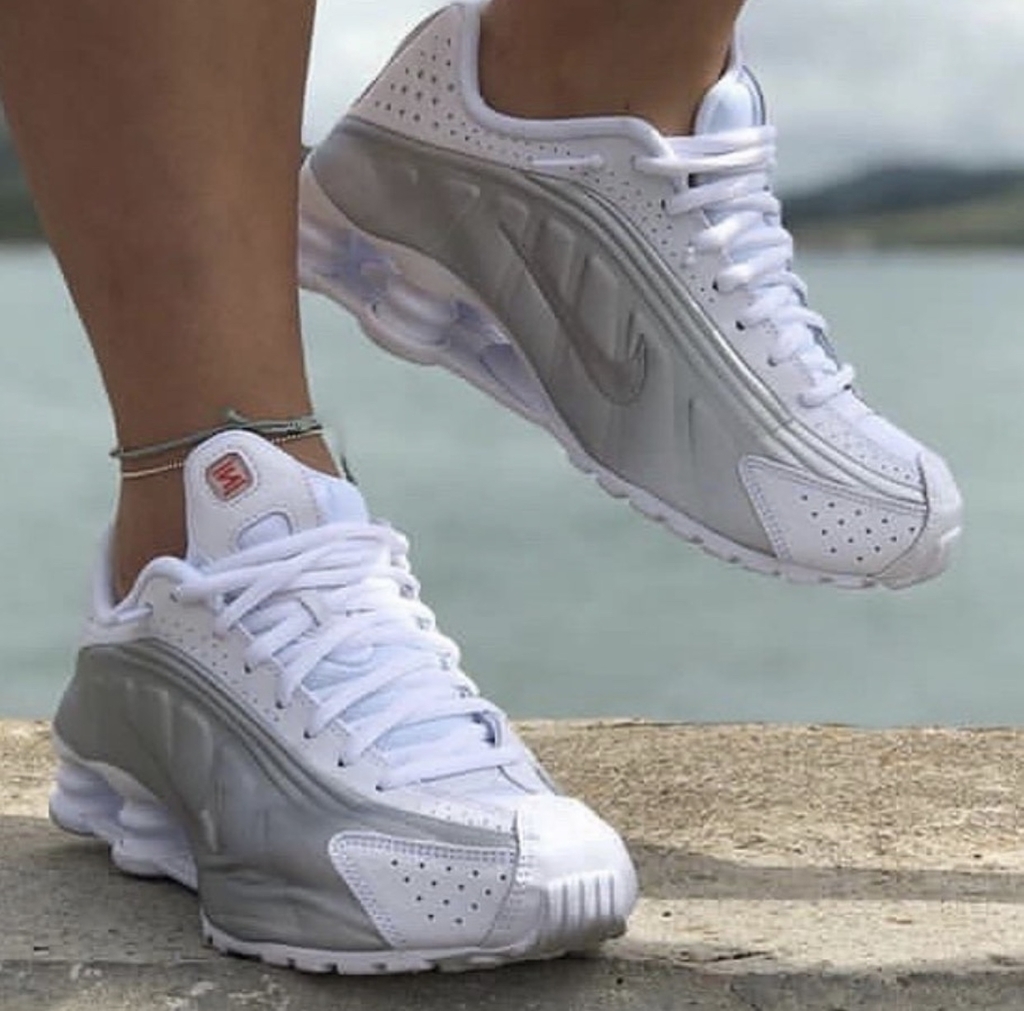 r4 da nike