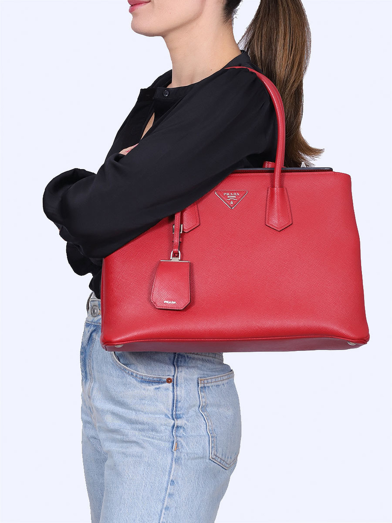 prada saffiano tote bolsa