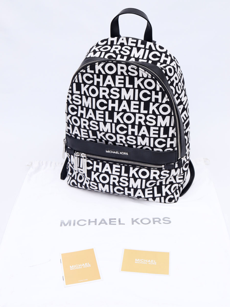 Mochila Michael Kors Logo - Comprar em Paris Brechó