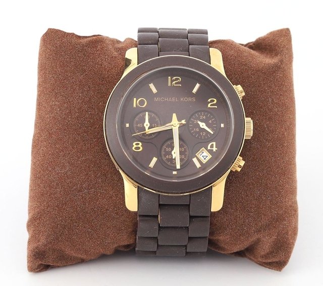 RELÓGIO FEMININO MICHAEL KORS PRETO COM FUNDO MARROM – Yes Import