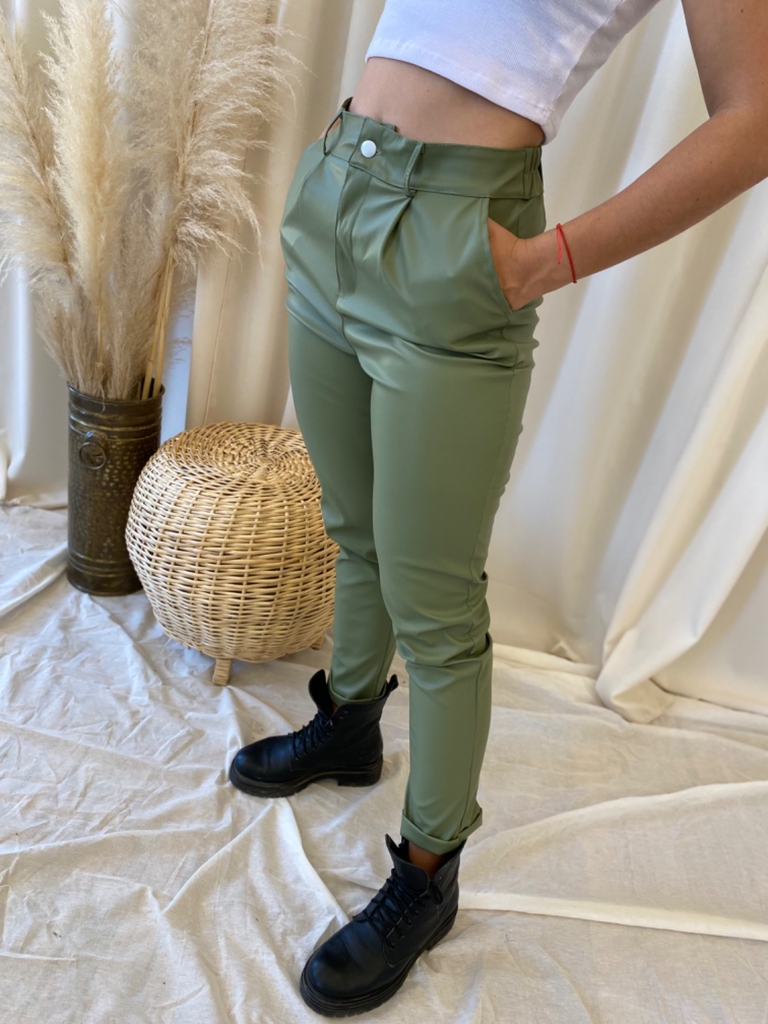 Jeans Ecocuero Oklahoma Negro Racaventura - Compra Ahora | Dafiti Chile