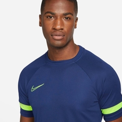 CAMISETA NIKE DRY ACD21 TOP MASCULINA na internet
