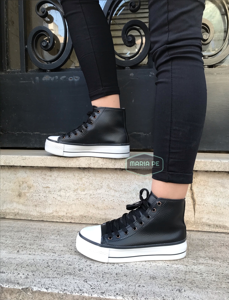 Sneakers Star Plataforma Botitas Negras - MARIA PE