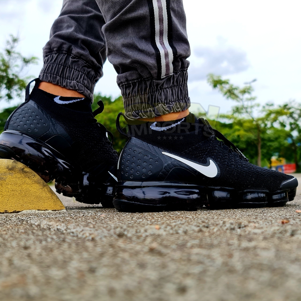 Nike Air Vapormax 2.0 Preto C/Branco - Gvn Imports