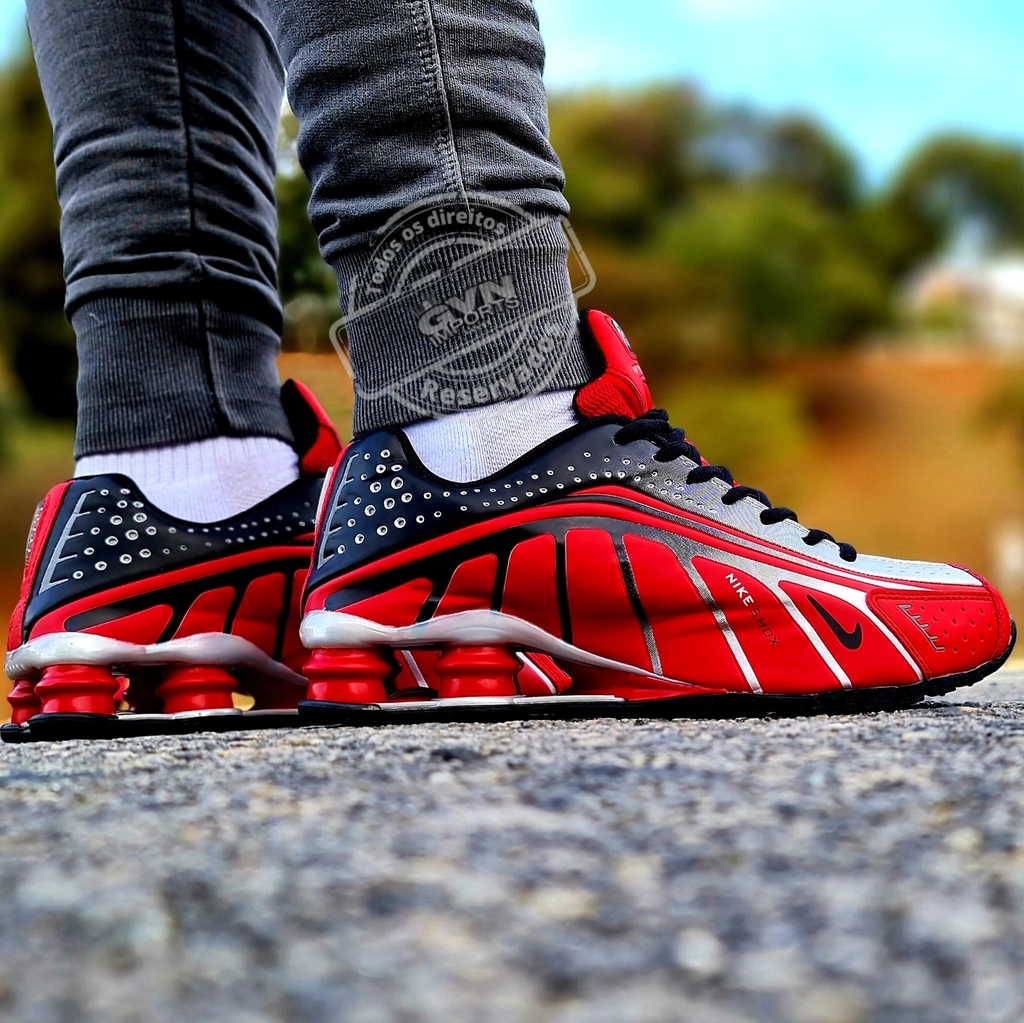 r4 da nike
