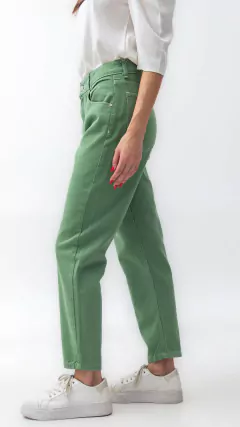 Mom fit verde clasico rigido (SOMALIA) - tienda online