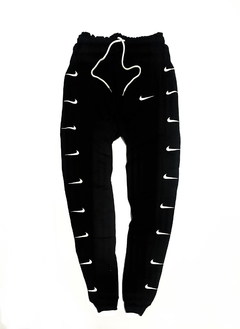 JOGGING NK INFINITE LOGO BLACK (FRISA)