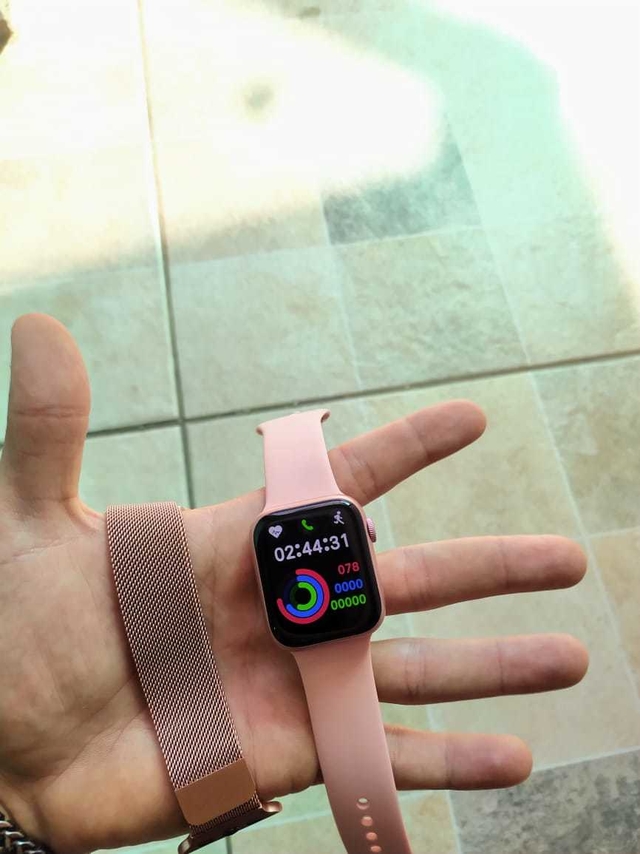smartwatch review HW12 Series 6 CLONE Smartwatch 40mm WITH SPLIT SCREEN \u0026  WORKING CROWN! Unboxing \u0026 Review