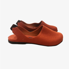 Sapato Frida laranja na internet