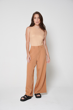 Pantalon sastrero ancho camel