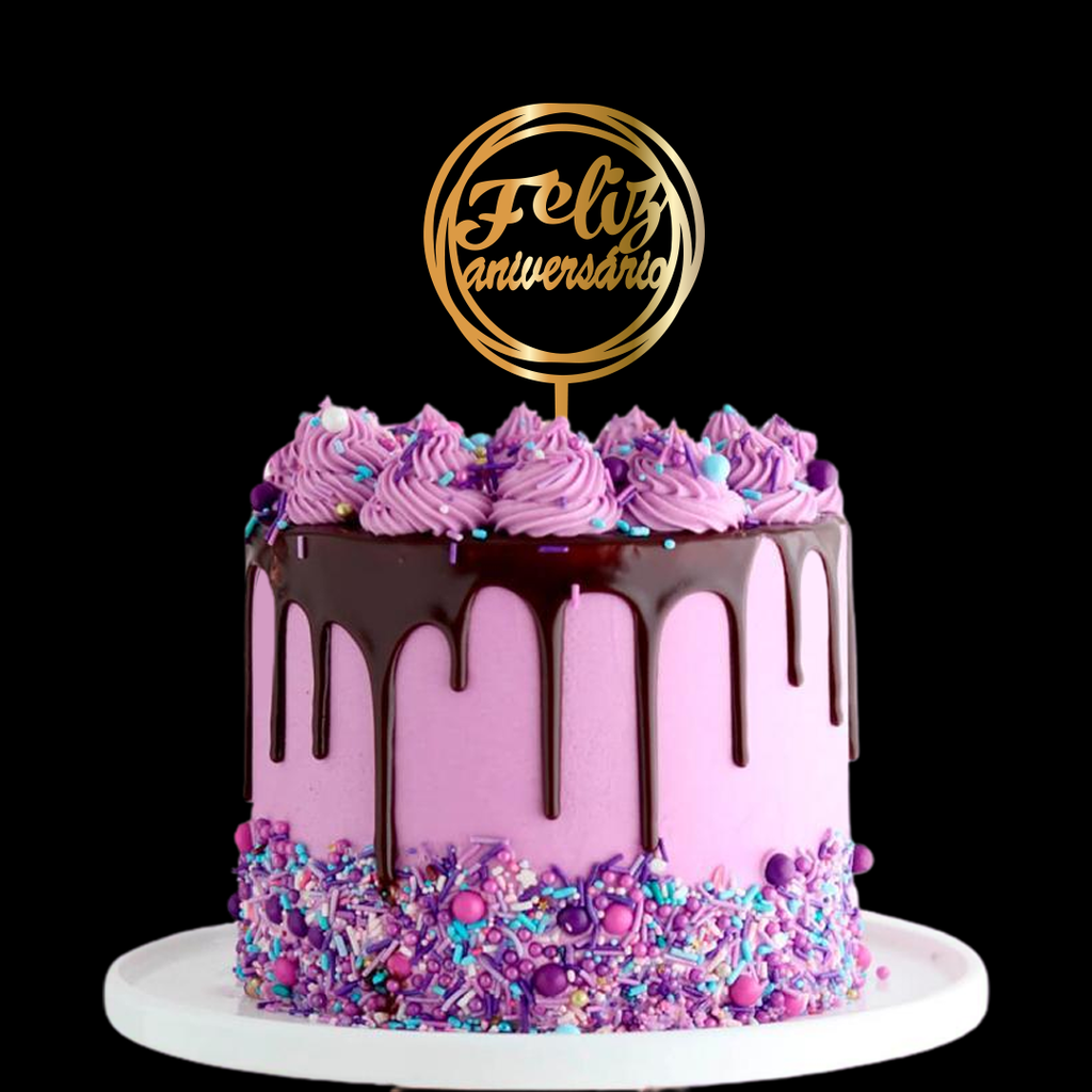Bolo de aniversário feminino  Bolos de aniversário feminino, Decoração do  bolo de aniversário, Bolo de aniversário rosa
