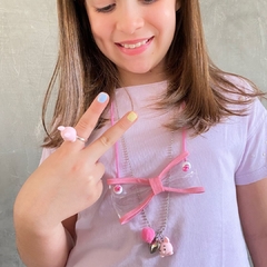 Zuzu, a porca - conjunto de colar e anel. - Kika Pagnot Kids Accessories