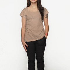 Camiseta feminina premium tipo bata sem estampa salmão