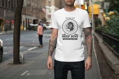 Camiseta Mergulho Deep Dive - Zetaz Camisetas