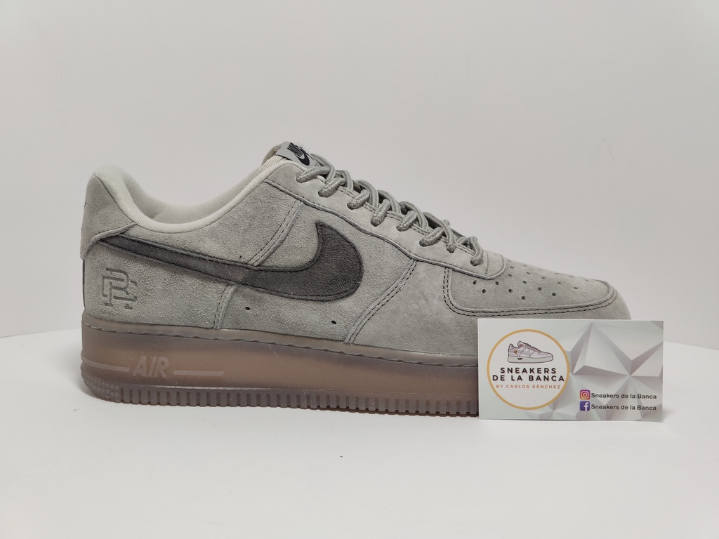 Air Force 1 Gris Gamuza - Sneakers de la Banca