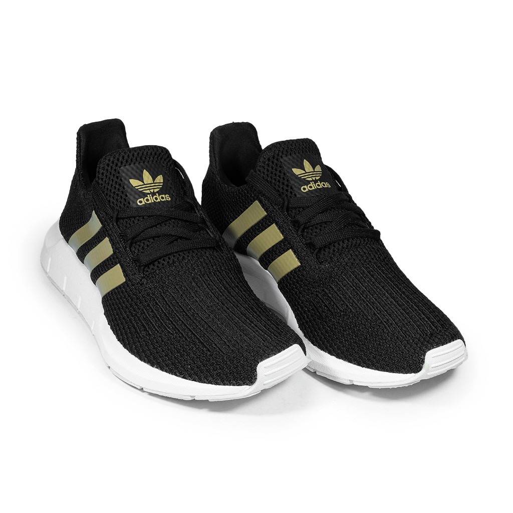 tenis adidas swift run w