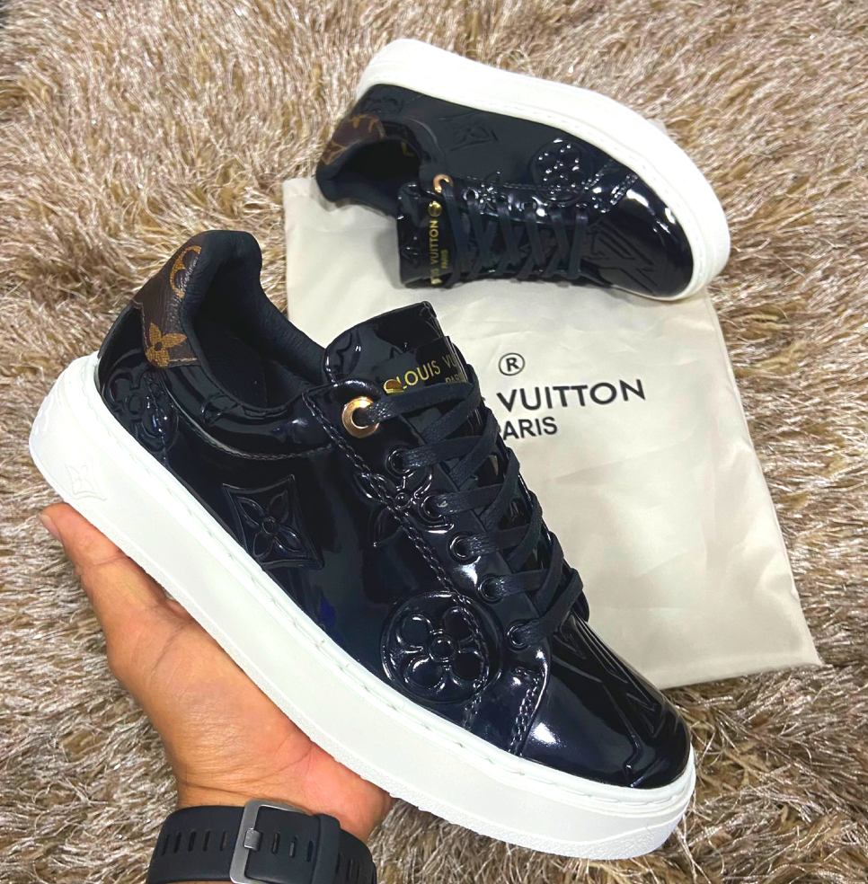 Louis Vuitton Zapato de zapatillas de hombre de cuero en -  México