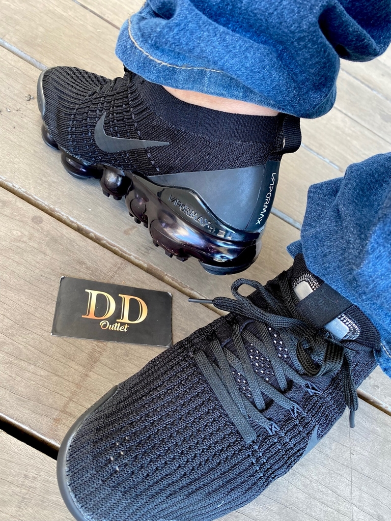 vapormax 3.0 preto e azul