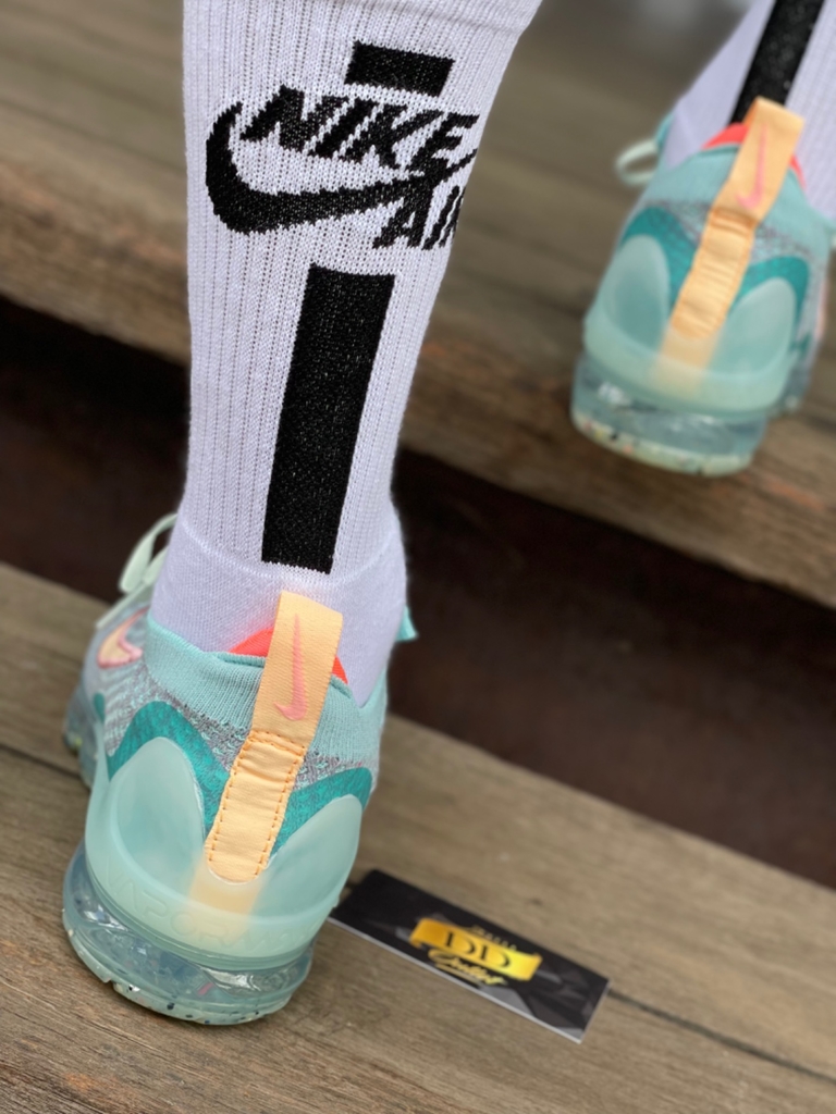 vapormax 2022 fk on feet