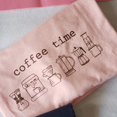 Camiseta Coffee Time (bazar) - loja online