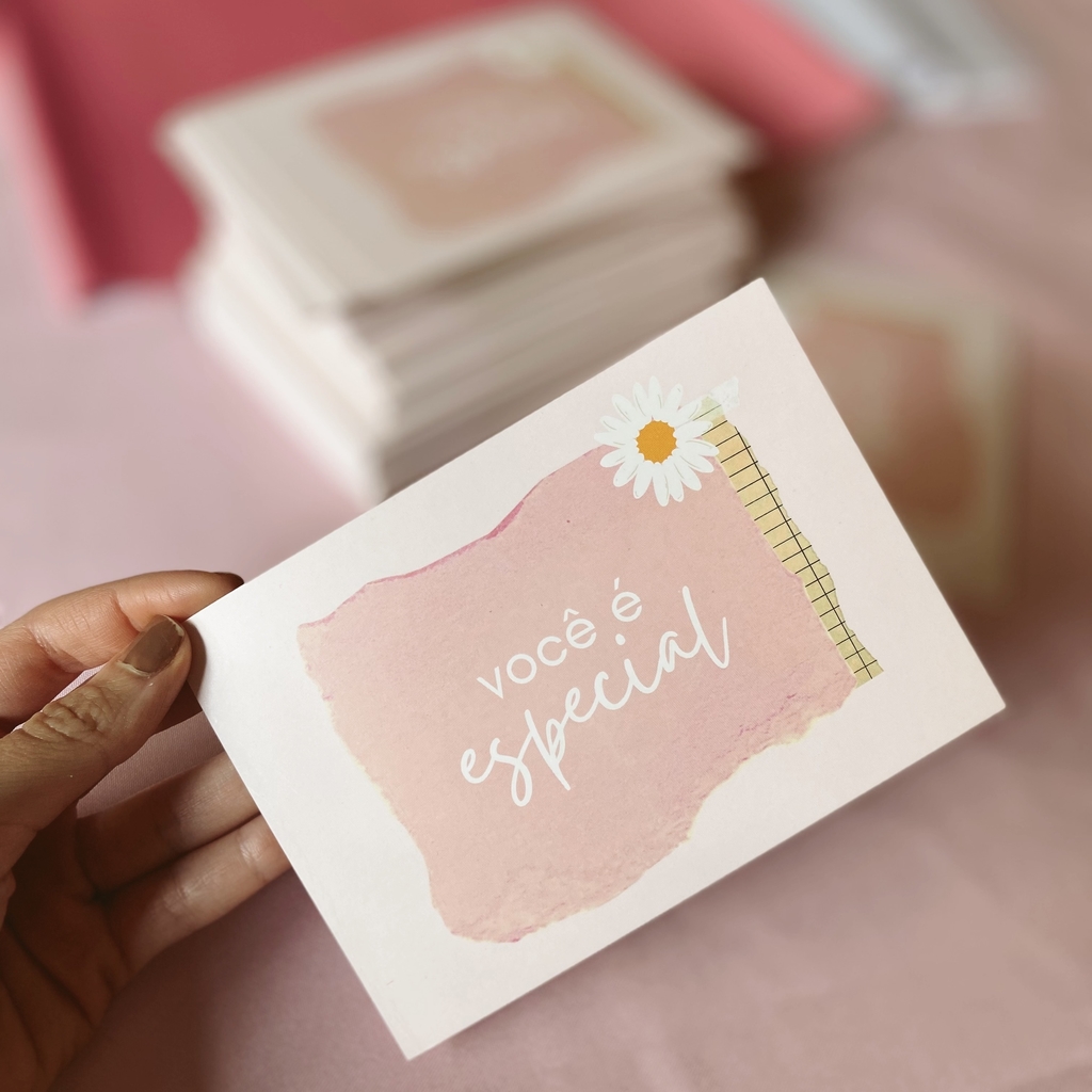 Cartão com mensagem personalizada para presente
